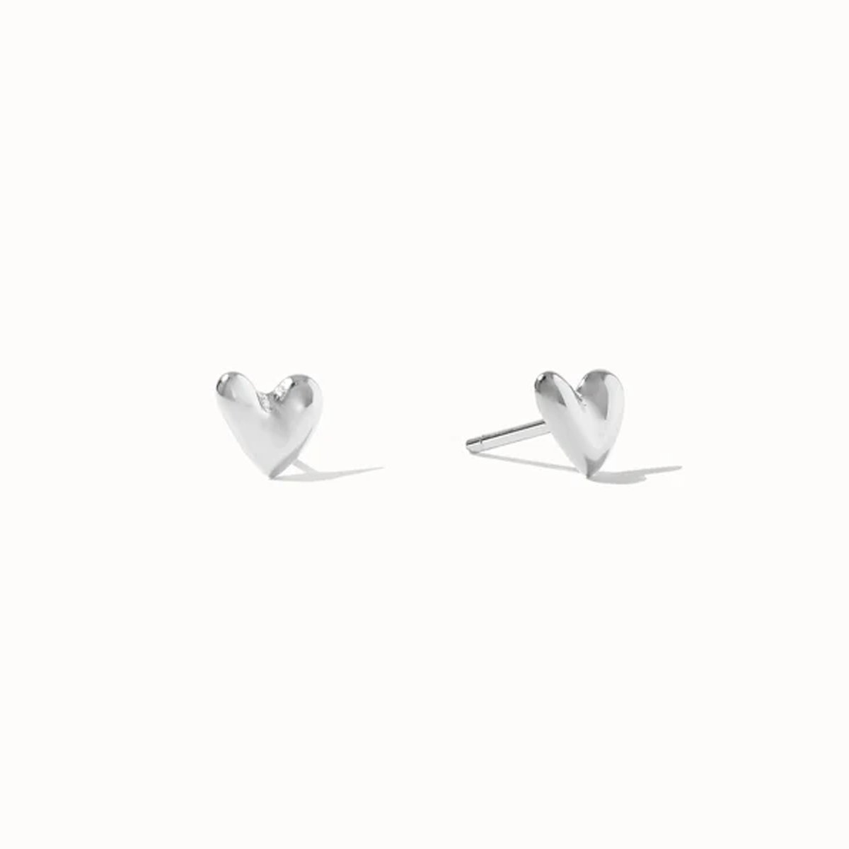 L'amour Studs
