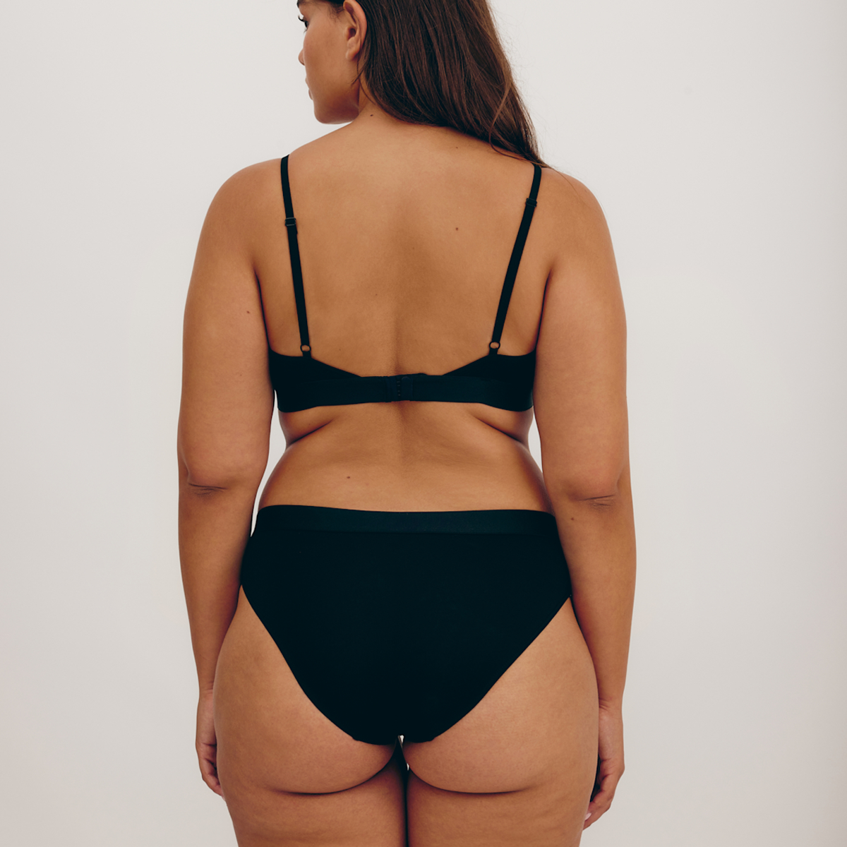 Soft Touch Cut-Out Bralette Black