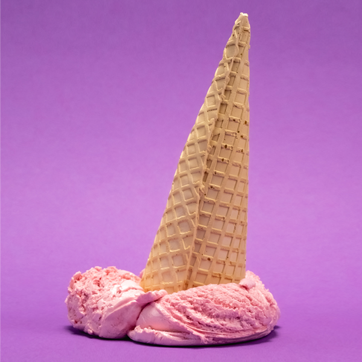 Classic Cone Strawberry