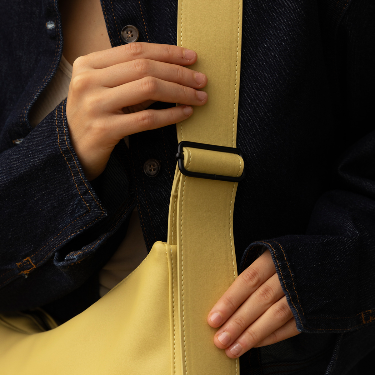 Umi Cross Body Shopper Pampas