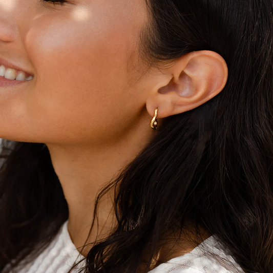 Caro Hoops