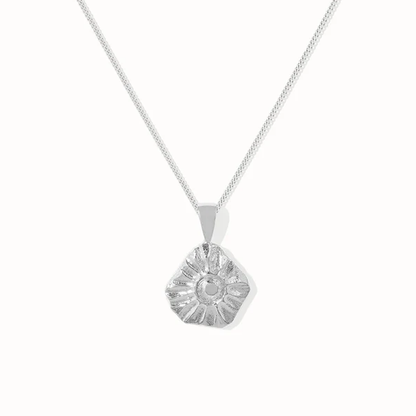 Carrie Necklace