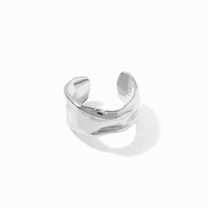 Nia Cuff